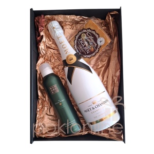 Celebration gift box